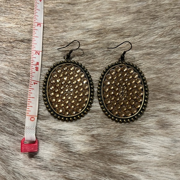 Elegant Gold rhinestone Earrings - Picture 4 of 4